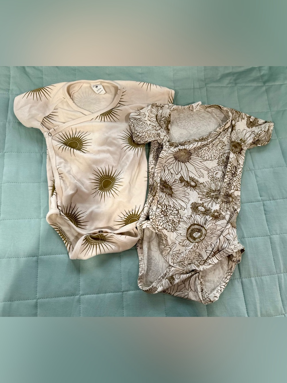 kate quinn Fennel Suns & Sunflower Short Sleeve Kimono Baby Bodysuits